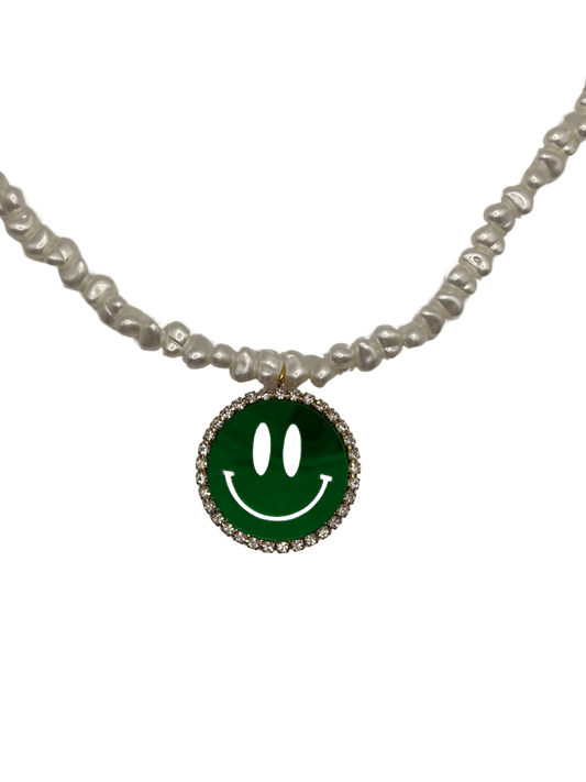 Pearl smiley ketting green